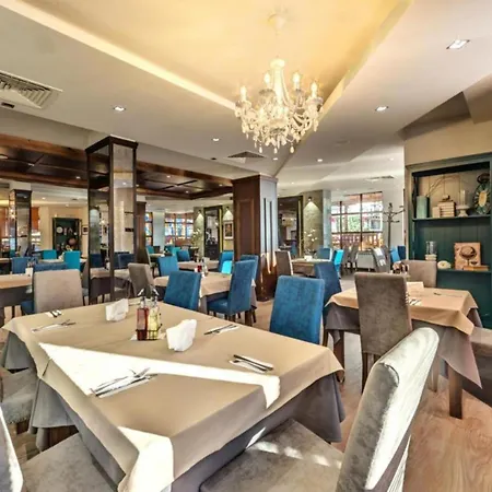 Alpine Escape * Μπάνσκο